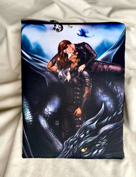 Fourth wing | Book sleeve | Violet and Xaden